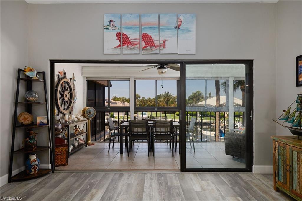 ADMIRALTY YACHT & RACQUET CLUB - Residential Lease