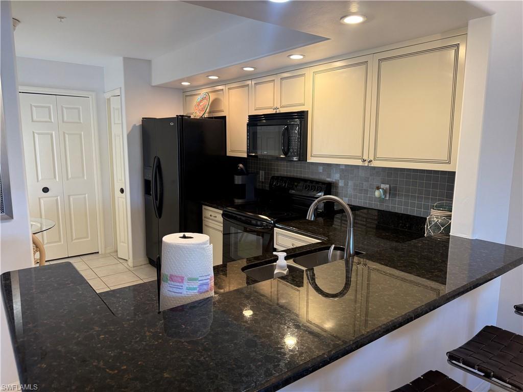 AMBERLEY COURT - Residential Lease