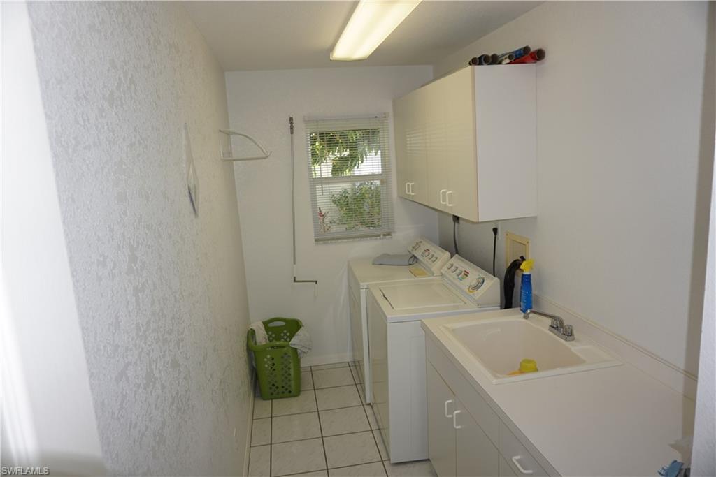 GULF COVE - Residential