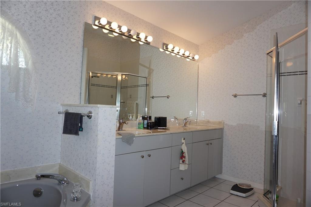 GULF COVE - Residential