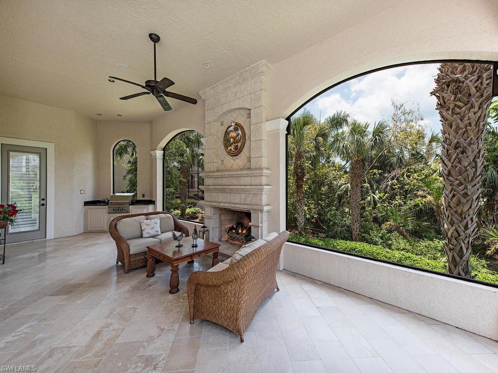 BAY WOODS - Residential