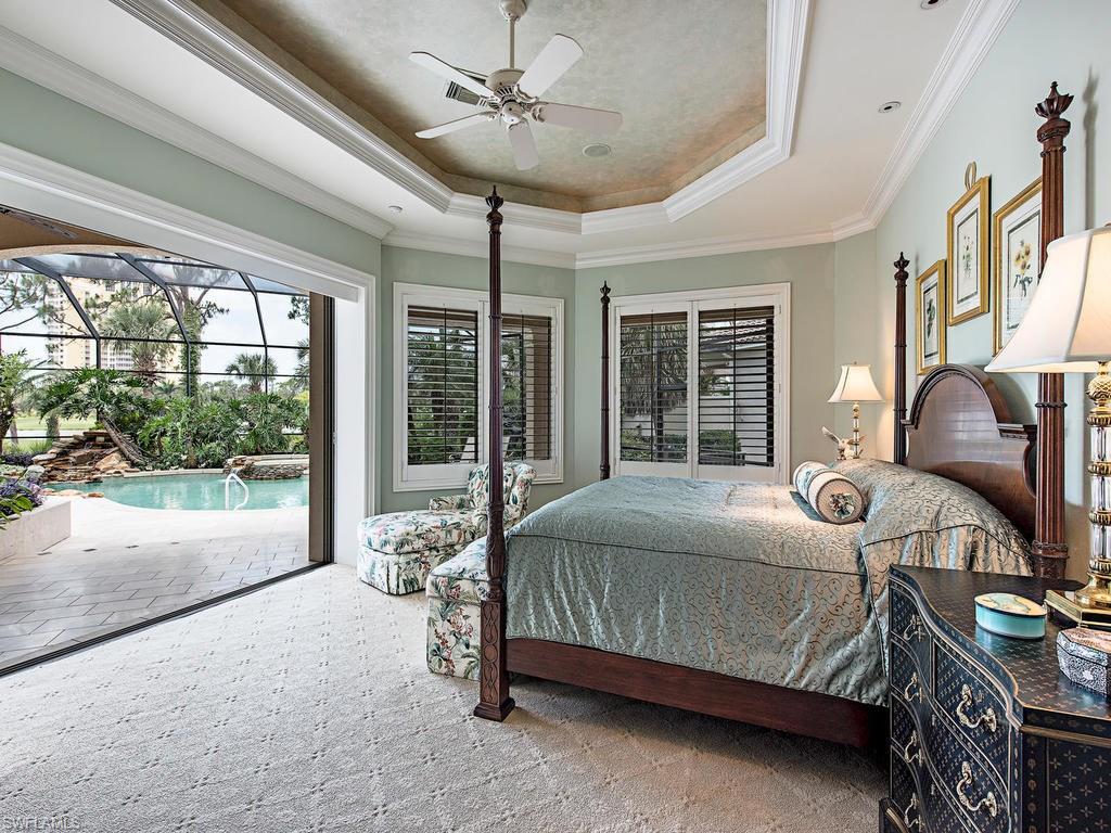 BAY WOODS - Residential