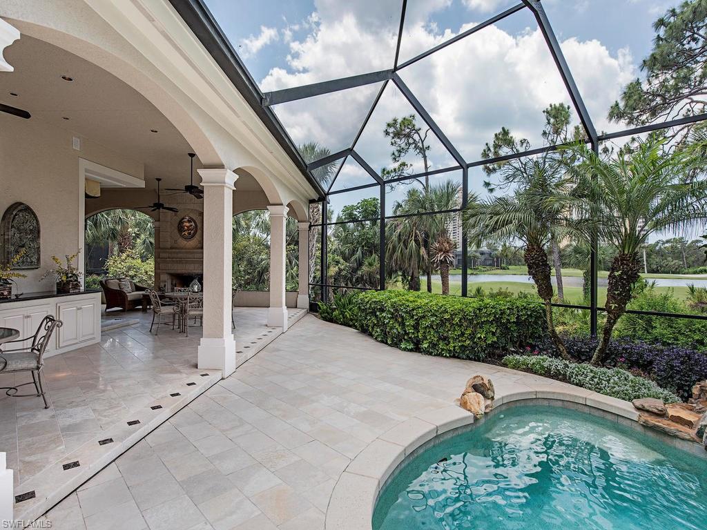 BAY WOODS - Residential