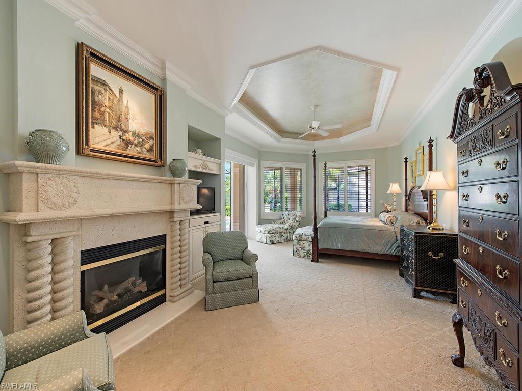 BAY WOODS - Residential