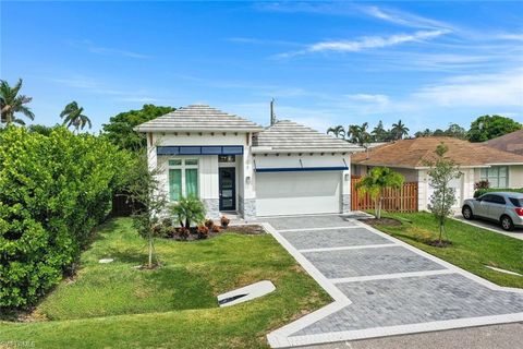 775 92ND AVE N NAPLES FL 34108