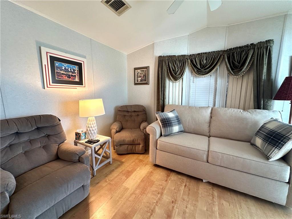 RIVERWOODS PLANTATION - Residential