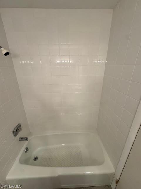 BOARDWALK CAPER - Residential