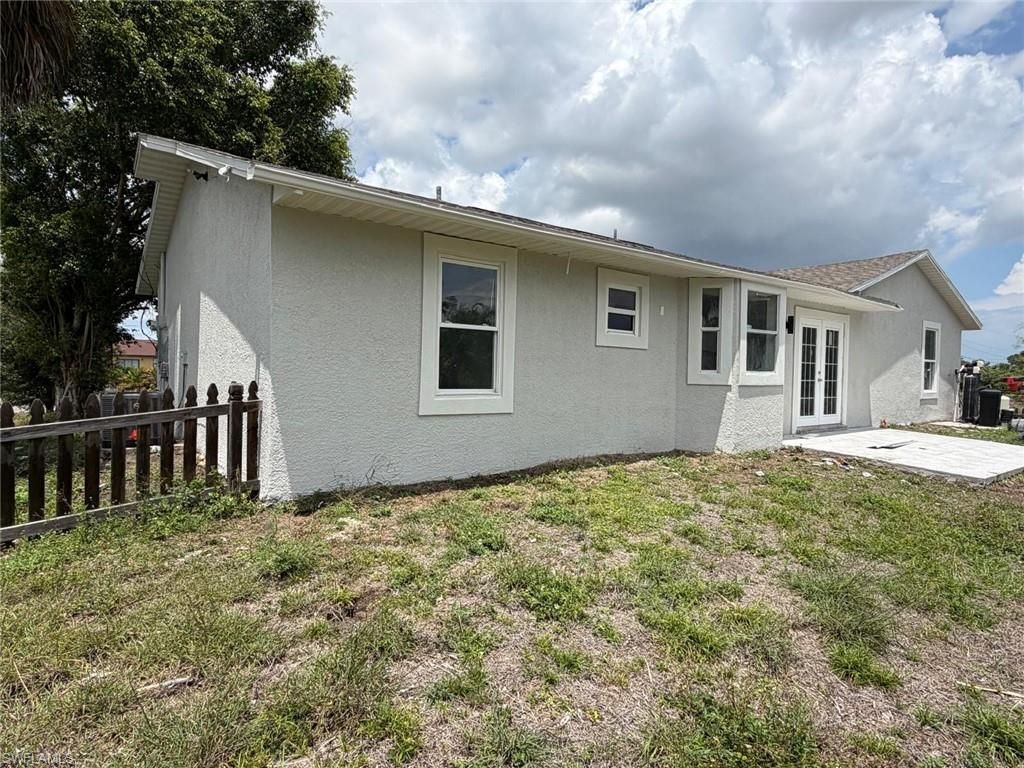 Photo of 3501 38th st ST, LEE, FL 33976 (MLS # 226019691)