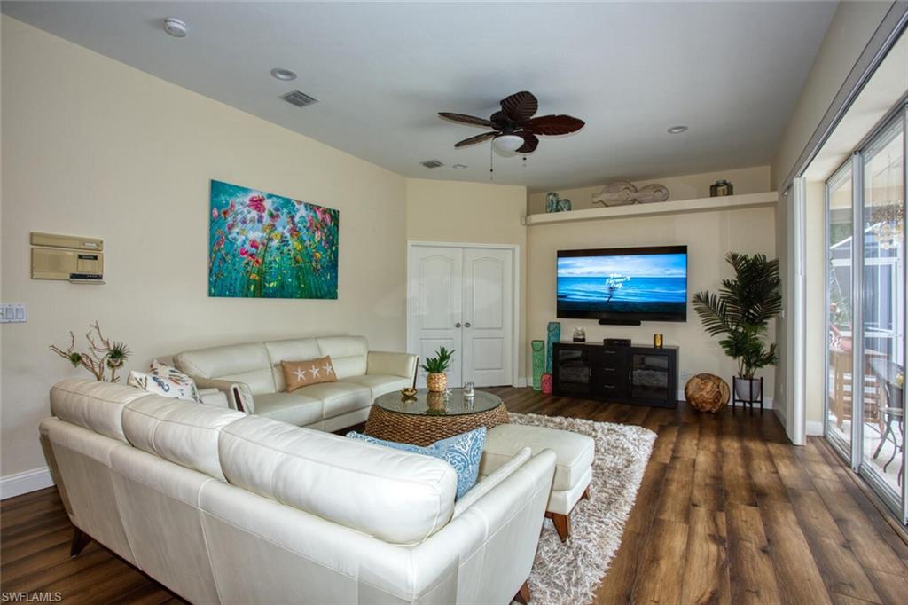 HERITAGE PALMS ESTATES - Residential