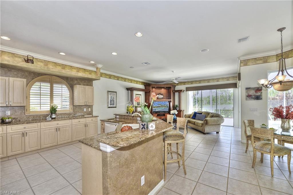 NAPLES HERITAGE - Residential