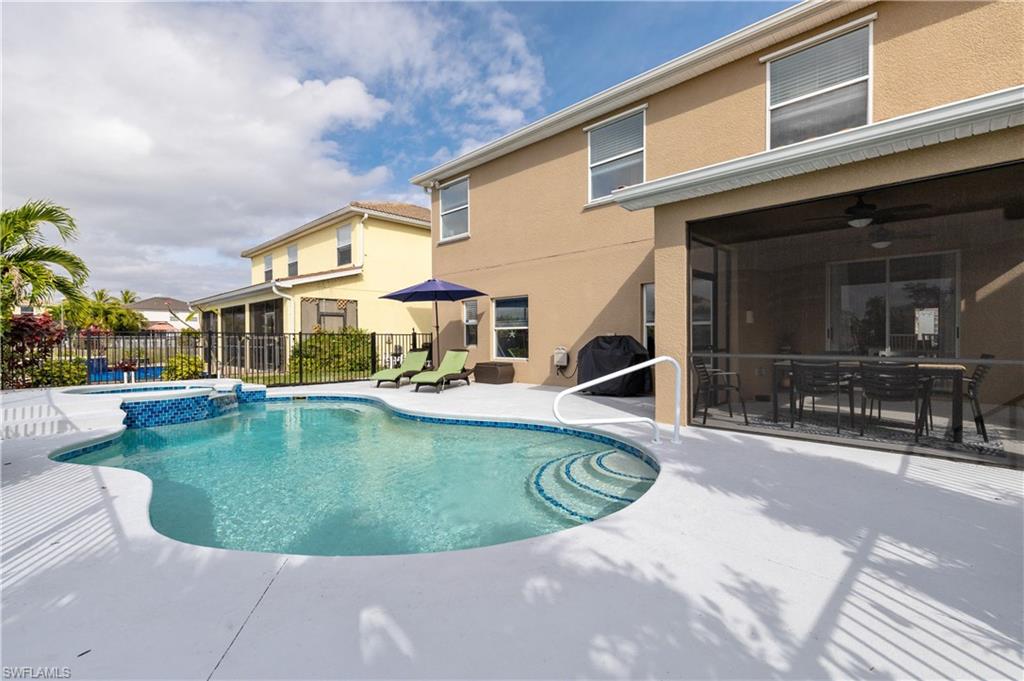 HEATHERWOOD LAKES - Residential