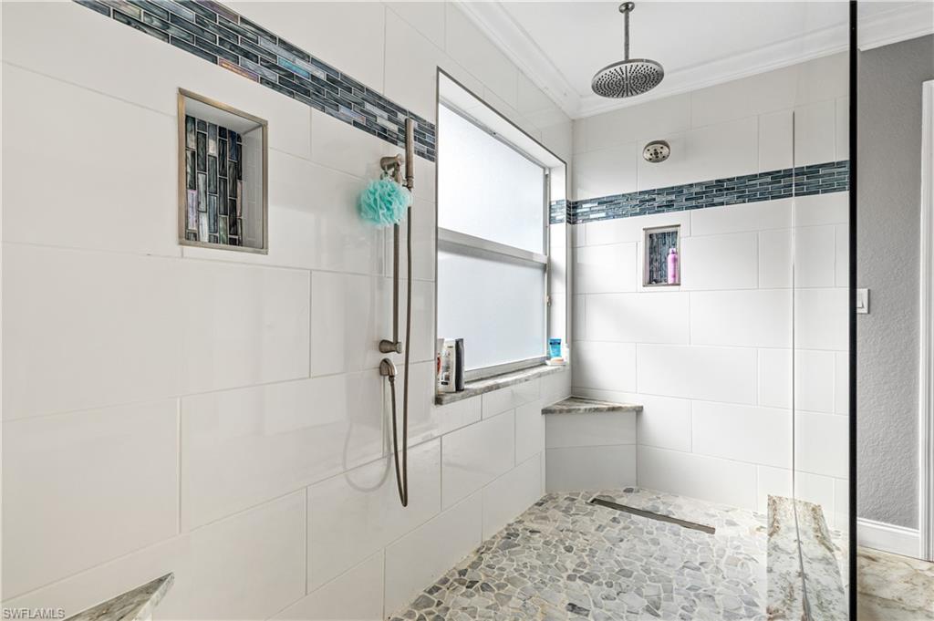 HEATHERWOOD LAKES - Residential