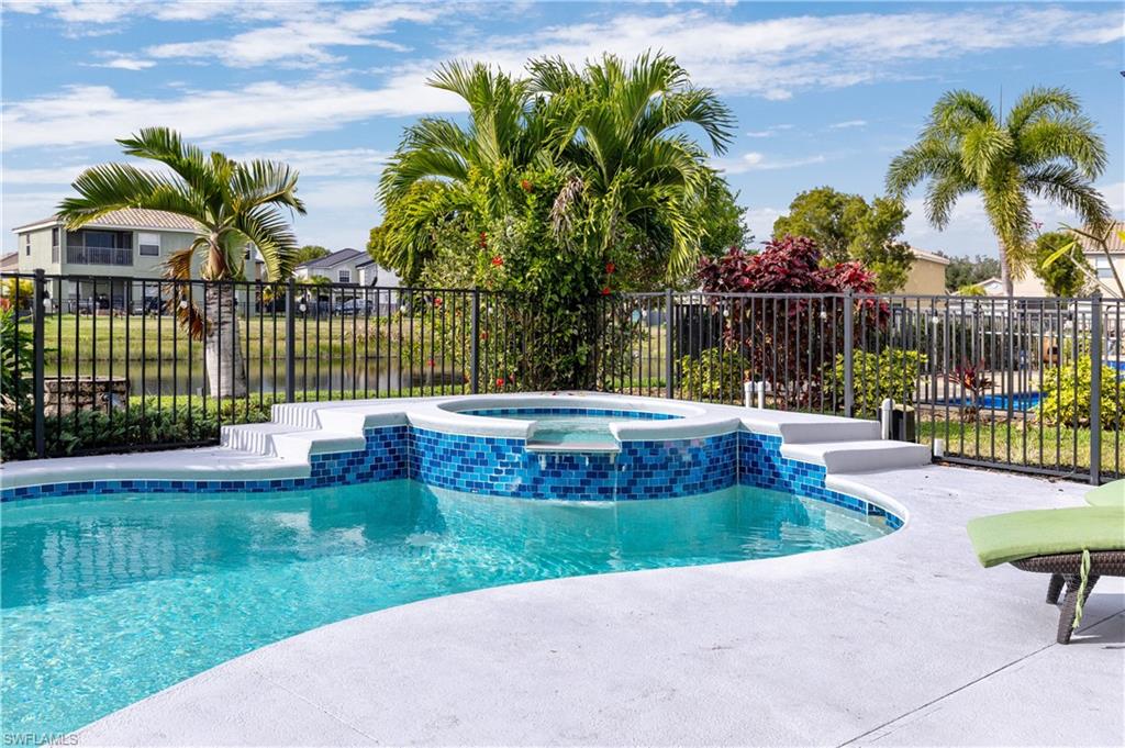 HEATHERWOOD LAKES - Residential