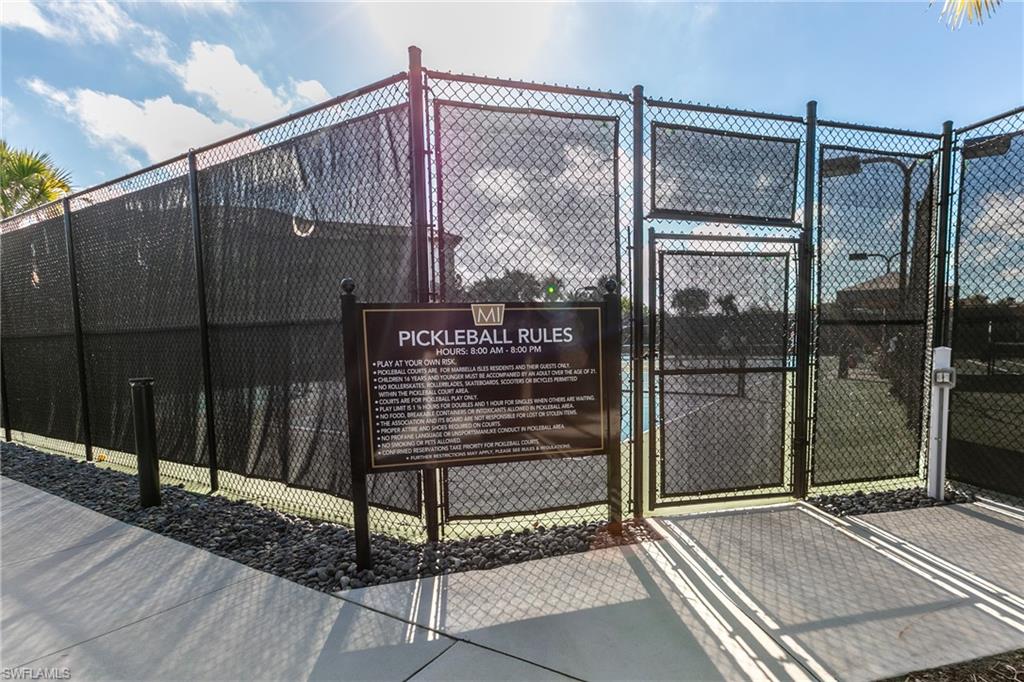 MARBELLA ISLES - Residential