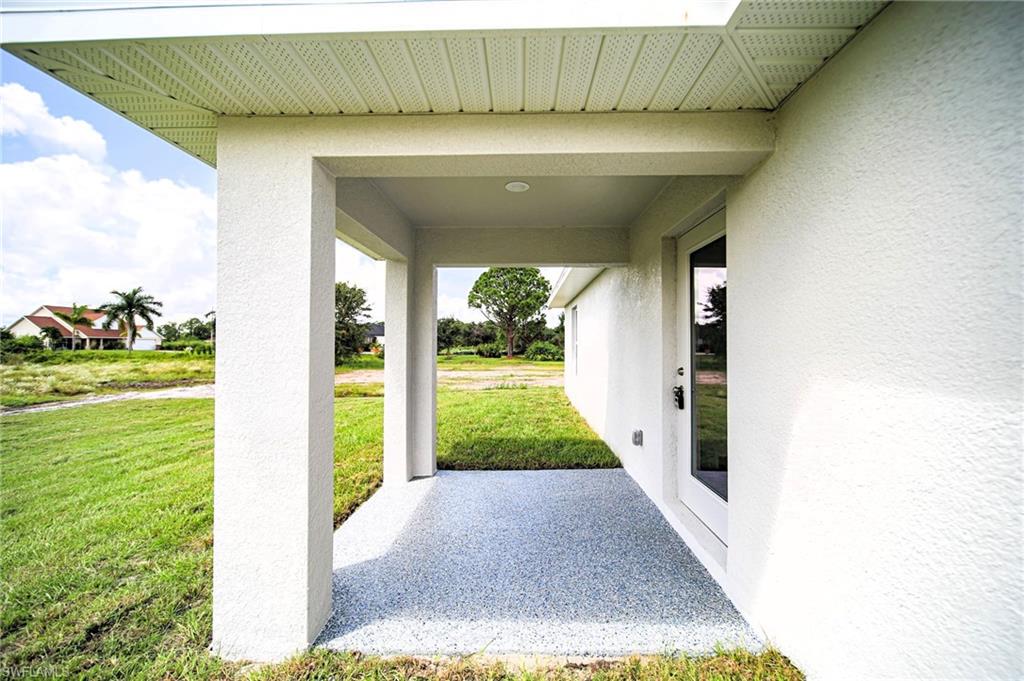 LEHIGH ACRES - Residential