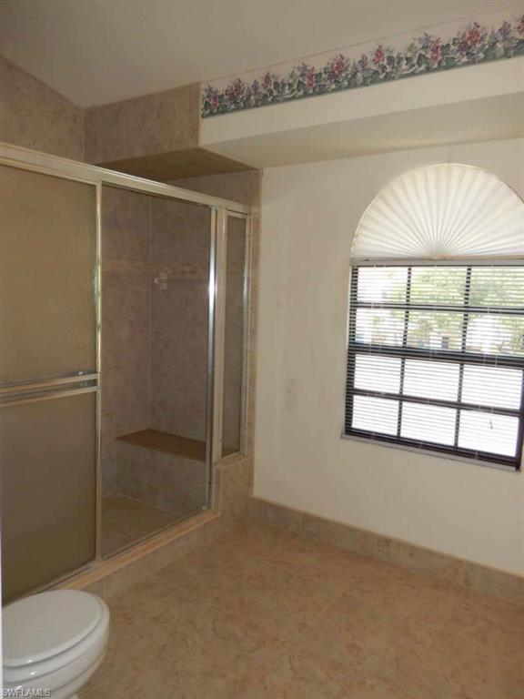 ISLES OF CALOOSA YACHT + RACQUET CLUB - Residential