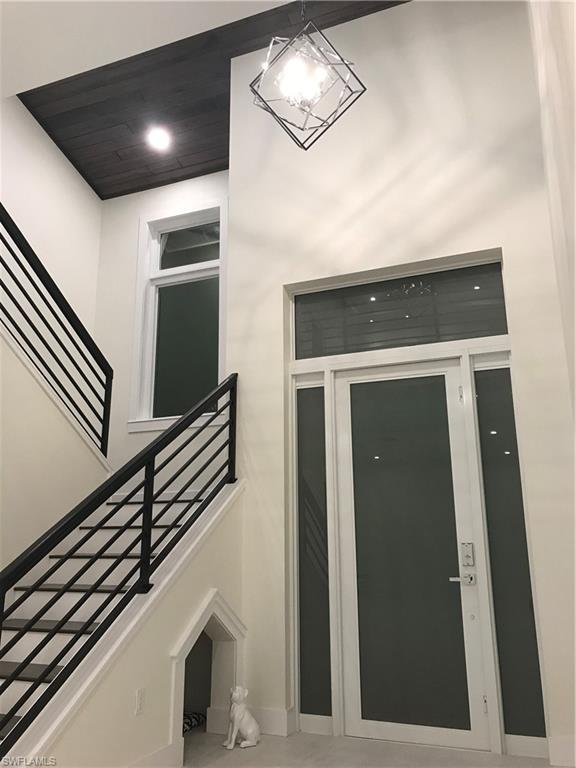 NAPLES PARK - Residential