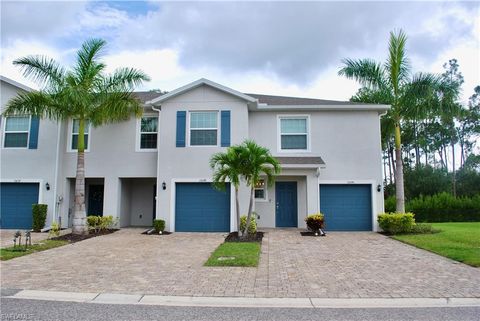 A home in NAPLES