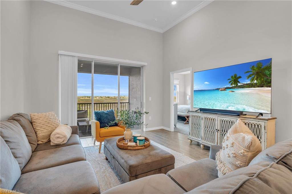 ESPLANADE LAKE CLUB - Residential Lease