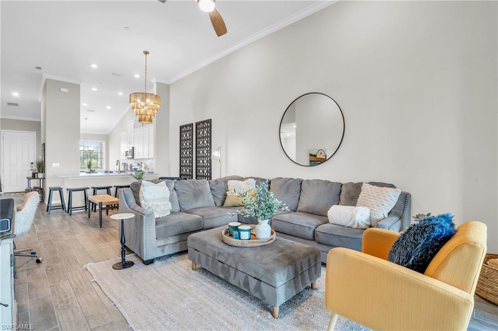 ESPLANADE LAKE CLUB - Residential Lease