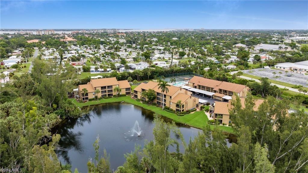 WINDWARD WAY CONDO - Residential