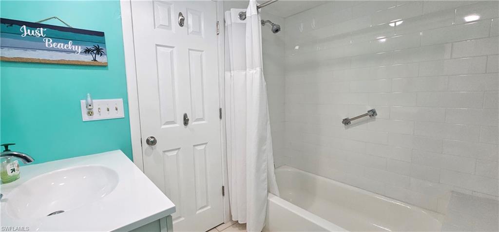 WINDWARD WAY CONDO - Residential