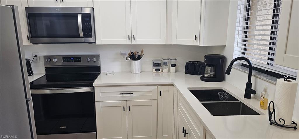 WINDWARD WAY CONDO - Residential