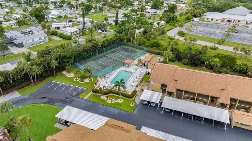 WINDWARD WAY CONDO - Residential