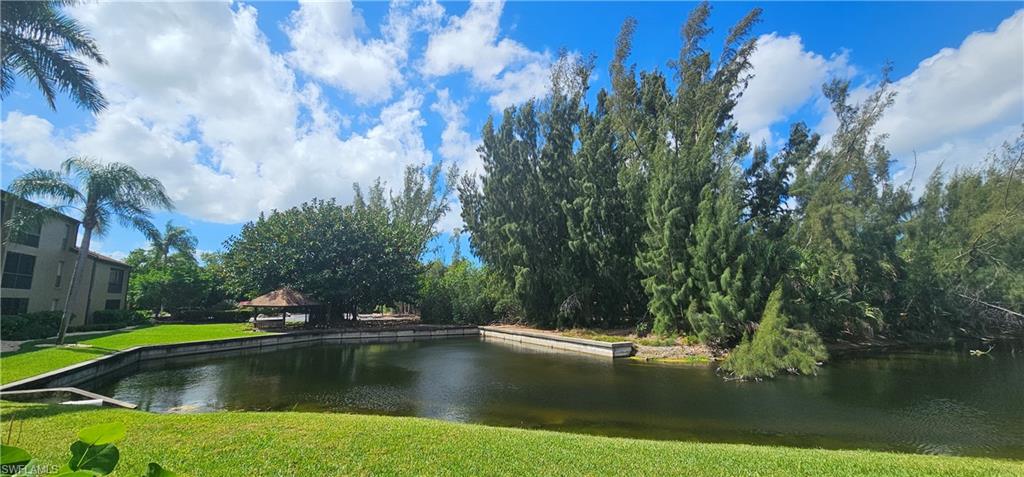 WINDWARD WAY CONDO - Residential