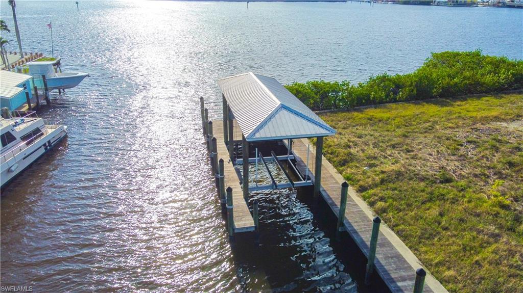 CROWS 2ND PLAT OF MATLACHA - Land