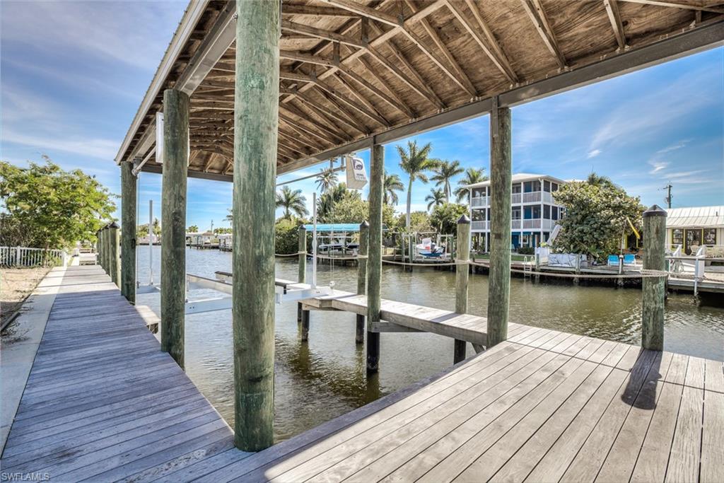 CROWS 2ND PLAT OF MATLACHA - Land