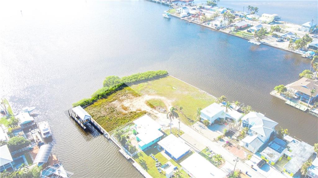 CROWS 2ND PLAT OF MATLACHA - Land