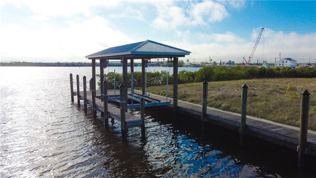 CROWS 2ND PLAT OF MATLACHA - Land