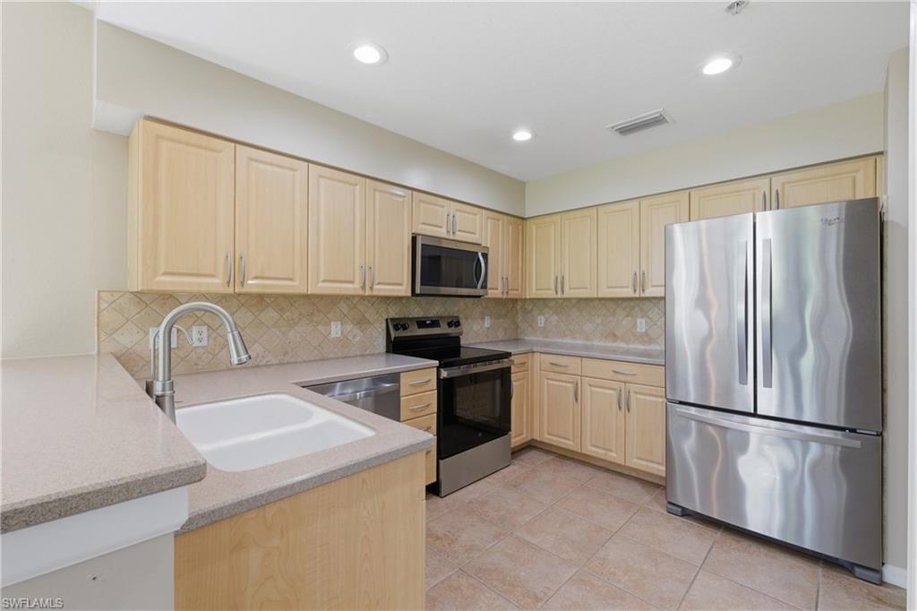 PEBBLEBROOK - Residential