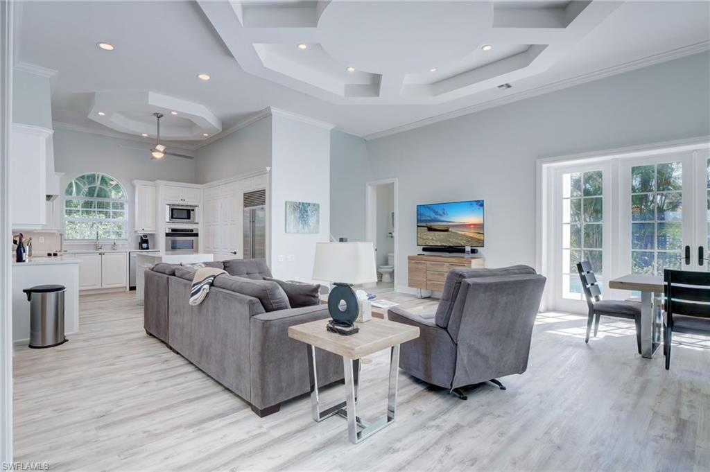 GOLF DRIVE ESTATES - Residential