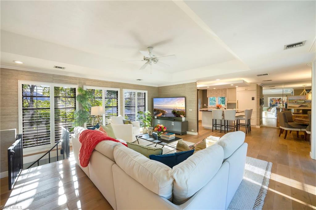 OYSTER BAY - Residential