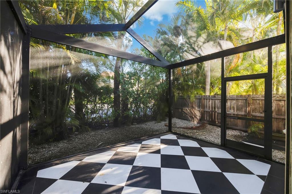 OYSTER BAY - Residential