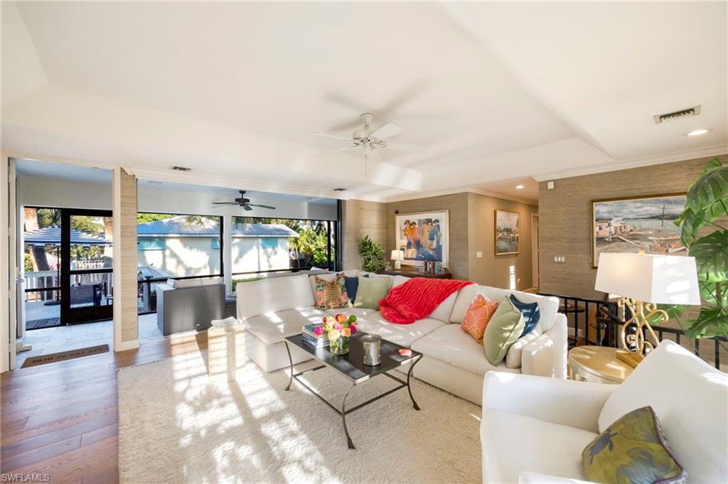 OYSTER BAY - Residential