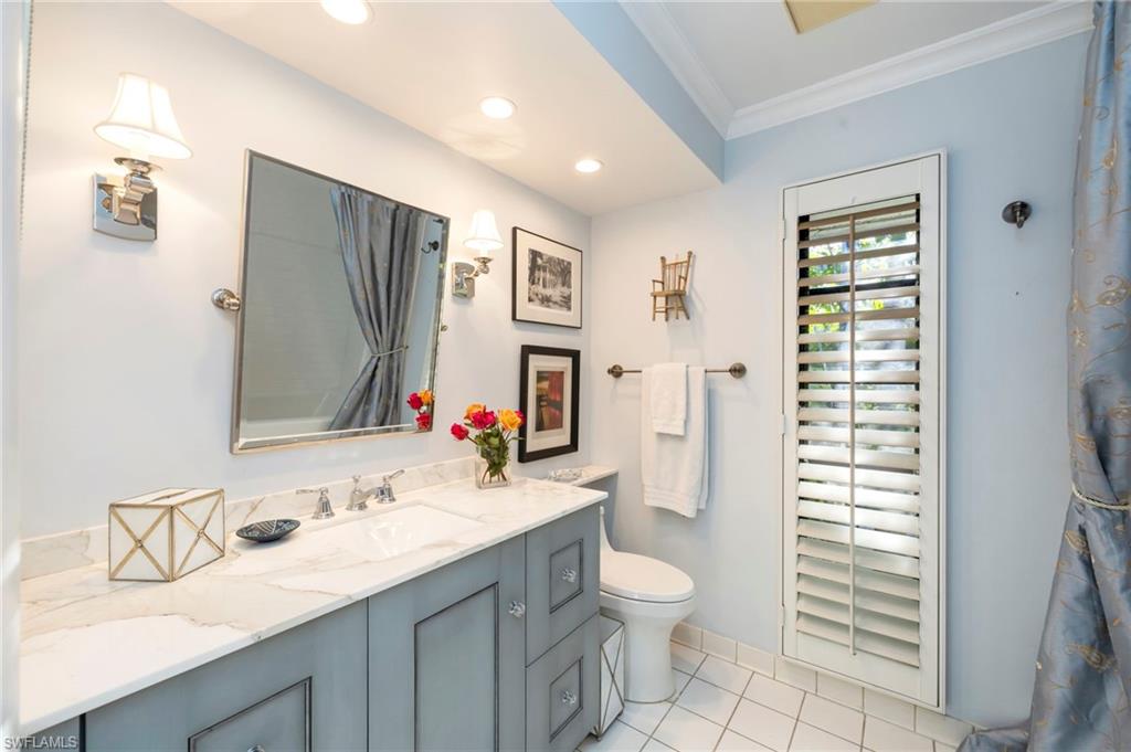 OYSTER BAY - Residential