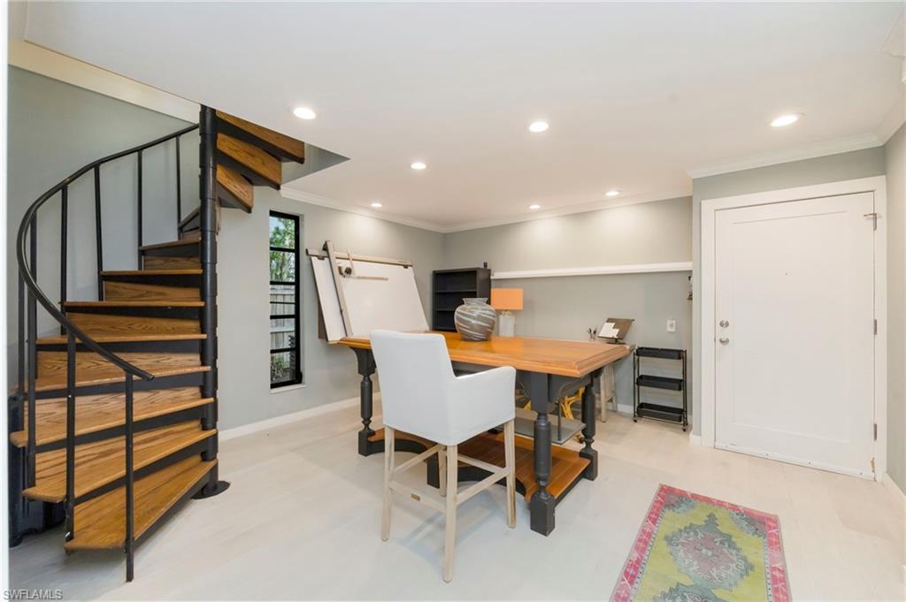 OYSTER BAY - Residential