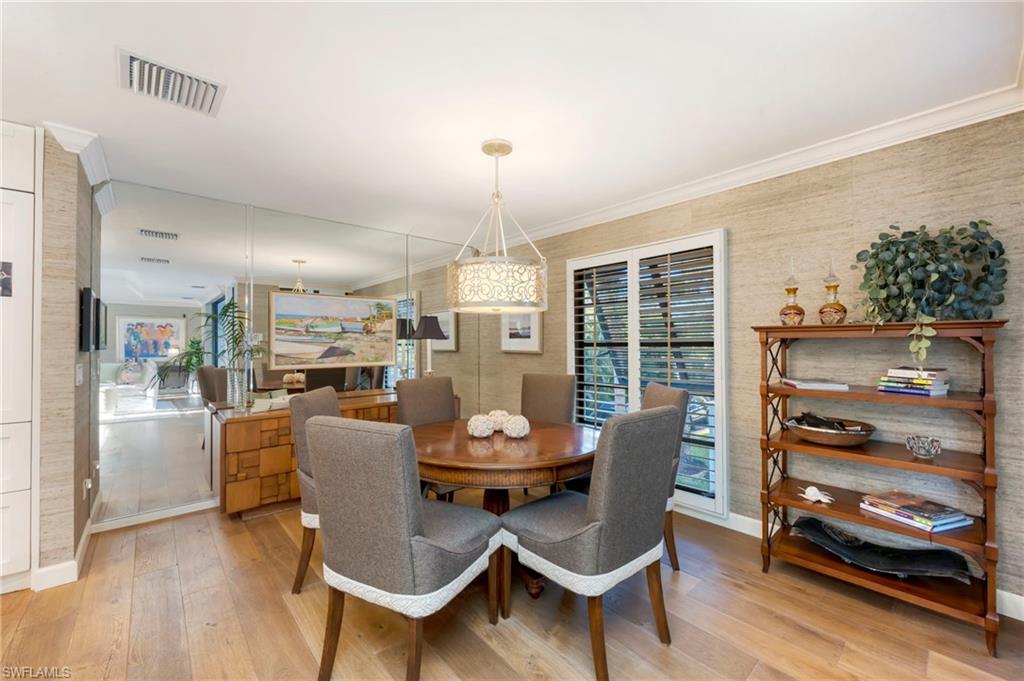 OYSTER BAY - Residential