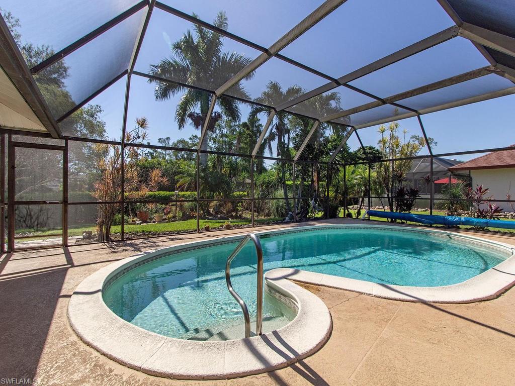 KINGS LAKE - Residential