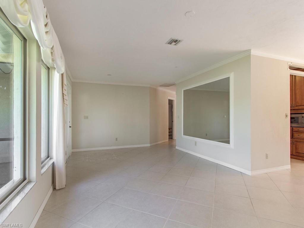 KINGS LAKE - Residential