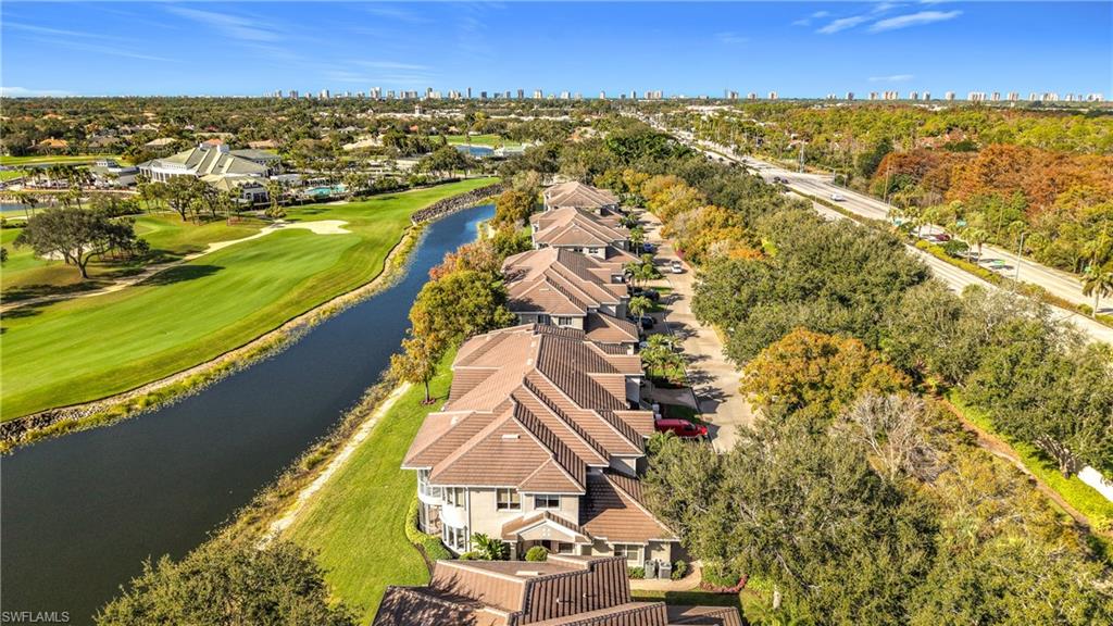 LANCASTER SQUARE - Residential