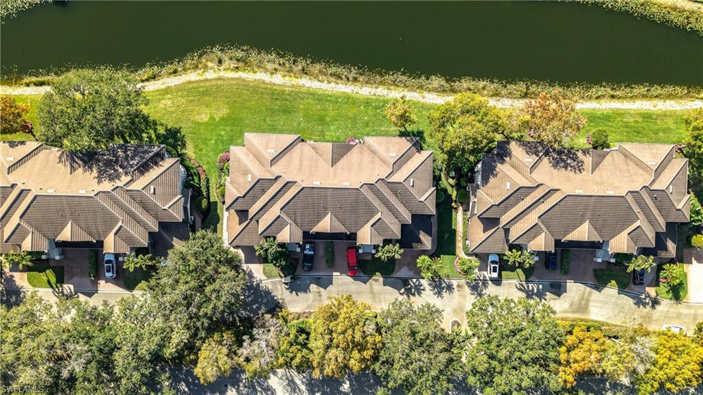 LANCASTER SQUARE - Residential