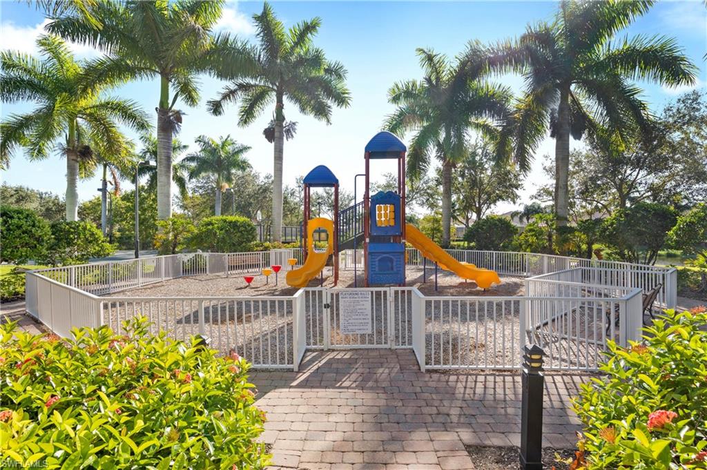 VILLAGE WALK OF BONITA SPRINGS - Residential