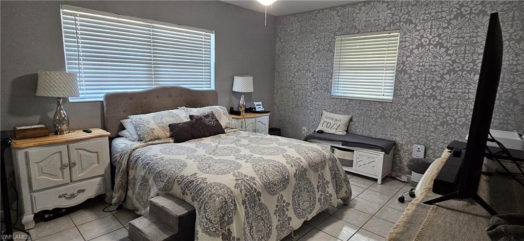 SAN CARLOS PARK - Residential