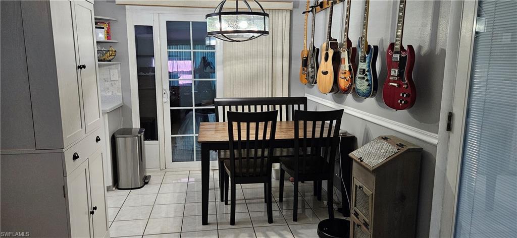 SAN CARLOS PARK - Residential