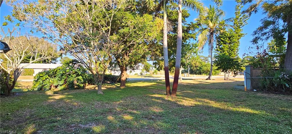 SAN CARLOS PARK - Residential