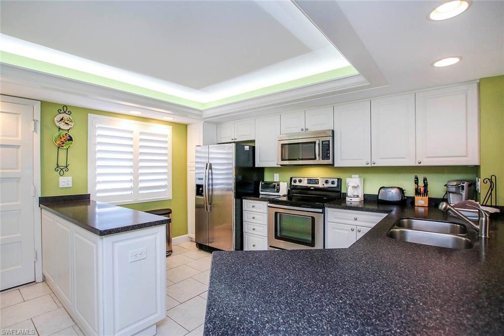 LOGGERHEAD CAY CONDO - Residential